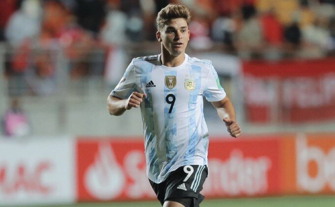JULIAN ALVAREZ