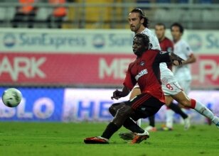 Antalya'dan 'U�ur'lu ba�lang��