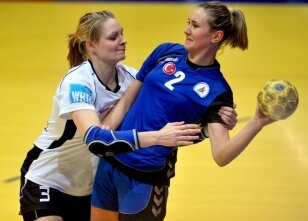 Muratpa�a �eyrek finalde