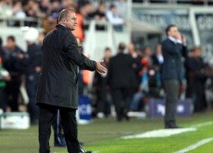 Fatih Terim bir ilki daha ba�ard�