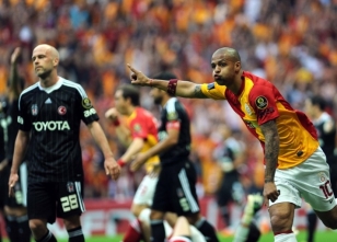 Melo Be�ikta� kalesini �ok seviyor