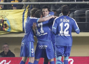 Villarreal'den ad�m ad�m k�meye!