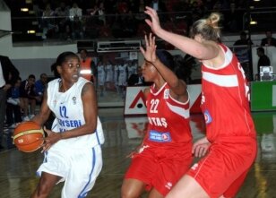 T�rk gecesinde g�len Kayseri!