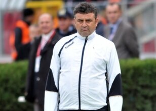 Sa�lam ile yollar ayr�l�yor mu?