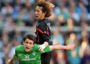 Augsburg Bremen'den puan� kapt�!