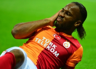 Drogba, Be�ikta� derbisinde yok