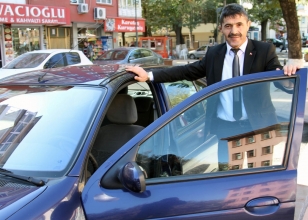 Makam �of�r� veteran g�re��i hedef b�y�tt�