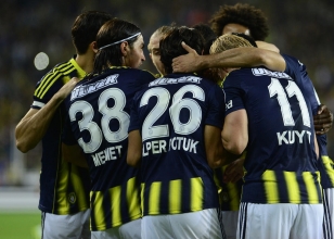 F.Bah�e, �stanbul'dan ��karm�yor