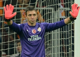 Muslera dalya diyecek!