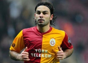 Burak neden oynamad�? Sel�uk s�yledi!