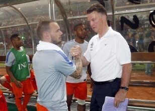 Sneijder �zg�n; 'Ac� verici bir karard�'