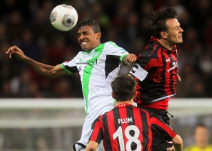 Wolfsburg forma girdi! Seri oldu 3 ma�...