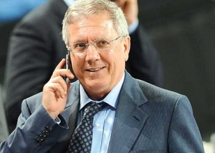 ...Ve F.Bah�e'nin yeni teknik direkt�r�! 