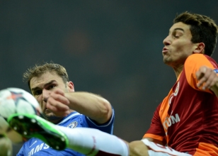 Telles ve Hajrovic'in Devler Ligi heyecan�!