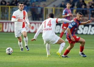 Gaziantep, deplasmanda tek golle nefes ald�!