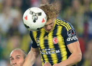 Fenerbah�e 'ele' g�ne kar��