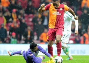 Emrah Tuncel kaleyi b�rakm�yor