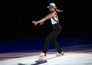 �ampiyonlar, Rusya'da 'dans etti'