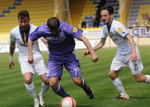 Orduspor'a �zmir'de 3 dakikada �ok...