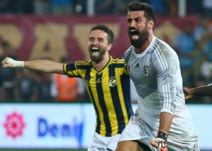 Volkan Demirel'in penalt�lardaki totemi!