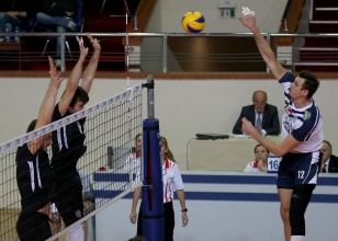 Be�ikta�, Arkas'� sallad� ama y�kamad�!