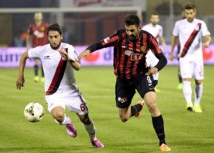 Eski�ehir'de nefesler kesildi ama kazanan...