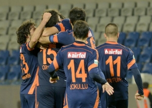 Ba�ak�ehir, uzatmada �mraniye'yi devirdi!