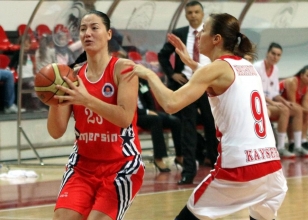 AG�'den rahat galibiyet!