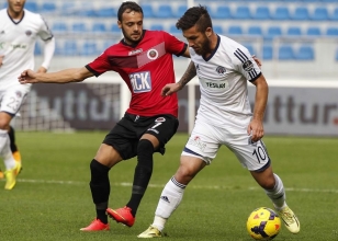 Gen�ler ka�t�, Pa�a b�rakmad�! Heyecan...