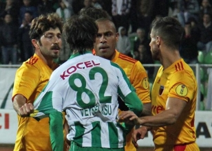 Kayseri, Giresun'da tak�ld�! Kilit var...