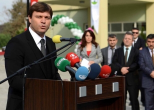 Ertu�rul Sa�lam'a b�y�k onur