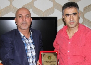 PTT 1. Lig'de ayr�l�k! Plaketle ayr�ld�...