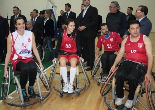 TKBL'den engelli sporculara destek! 