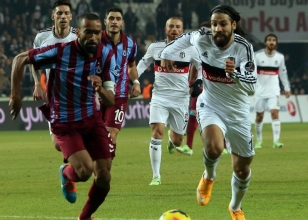 Be�ikta� liderli�i b�rakmad�