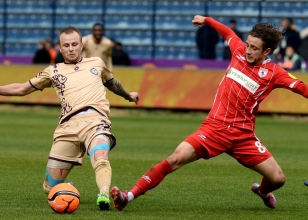 Osmanl�spor sahas�nda iki puan b�rakt�...