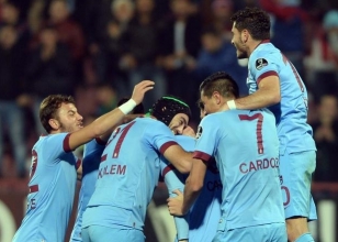 Trabzon'da savunma deste�i! Goller...