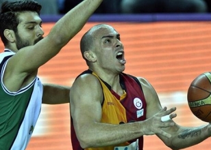 Son anlar nefes kesti! G.Saray Da�ka'y� ge�ti