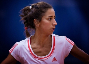 �a�la, Londra'da zorland� ama turlad�!