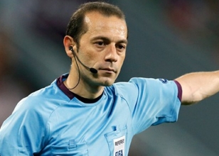 D�nya Kupas�'nda 3 T�rk hakem!..