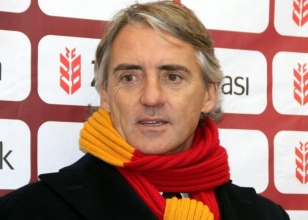 Roberto Mancini'den '6-0'l�k kadroya revizyon