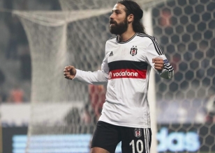 Be�ikta� zorlu deplasmanda! Kritik viraj...