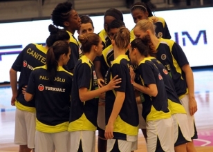 Fenerbah�e, evinde Energa'ya �ans tan�mad�!