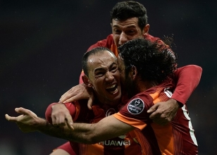 Galatasaray, Gaziantep'te moral ar�yor