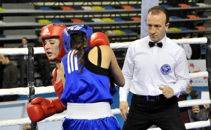 �anl�urfa'da boks heyecan� ba�lad�!