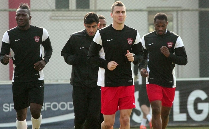 G.Antepspor, derbiye yeni transferleriyle haz�rlan�yor