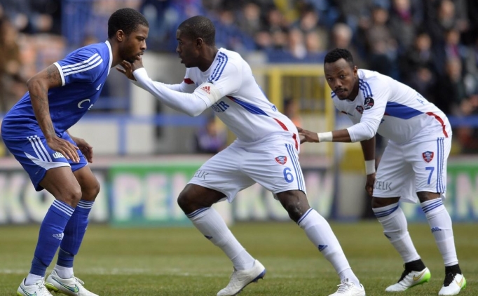 Karab�k'te pozisyon var gol yok!