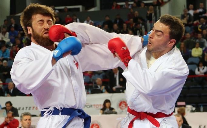 Avrupa Karate �ampiyonas� �stanbul'da ba�lad�