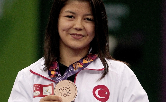 Merve ve Elif'ten bronz madalya!