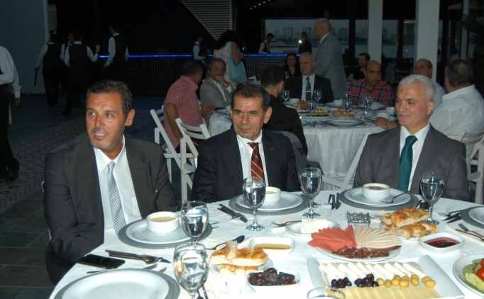 C�neyt Tanman: '1-2 transfer haftaya'