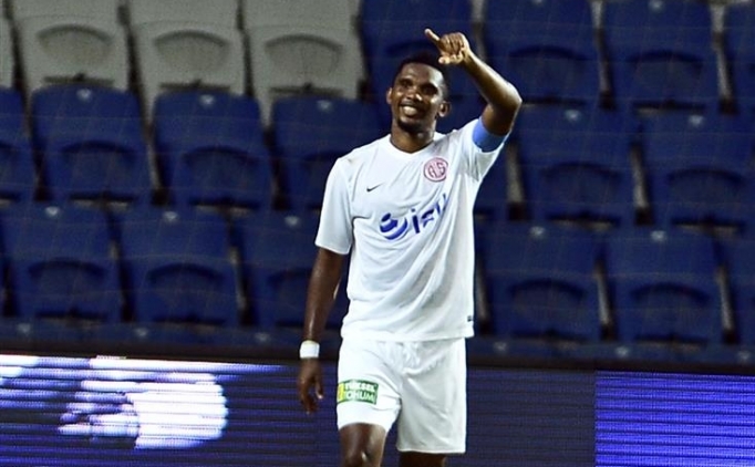 Eto'o att�, Pereira izledi 